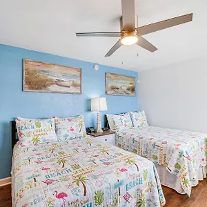 Remodeled On Daytona Beach! Apartment
