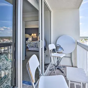 Vacation Vibe Eleventh-floor Ocean Views Apartment